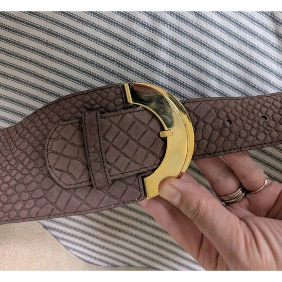 Christian Dior Vintage Belt Brown Leather Gold Hardware Classic 80s Old Money main image 9